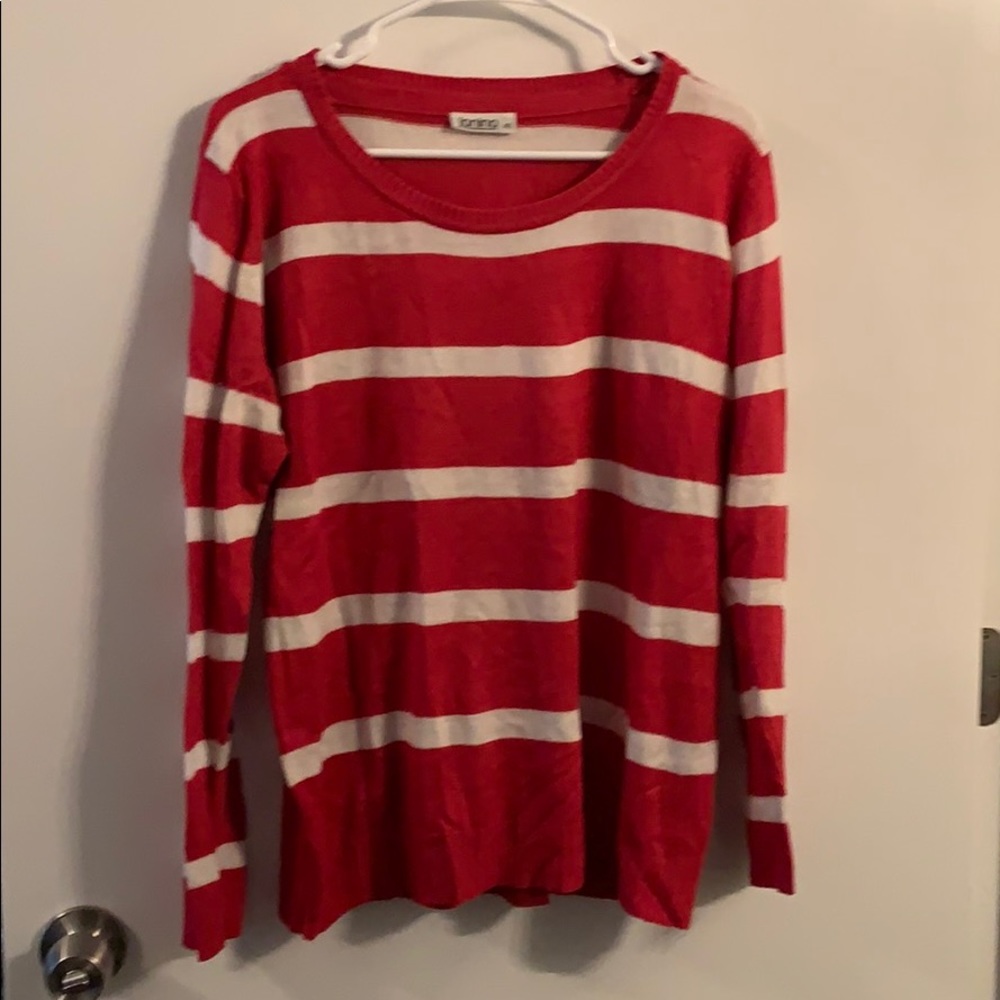 🟢 5/$20 Pink and White Striped Sweater